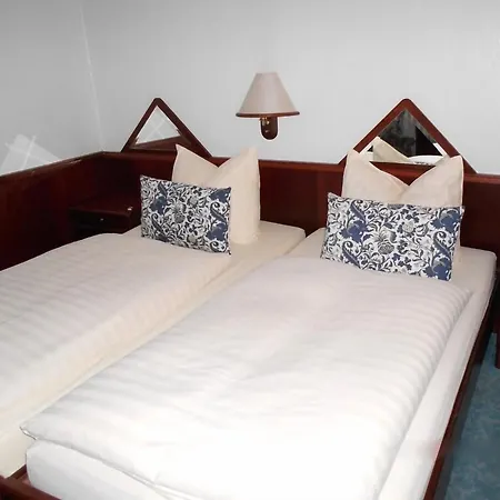 Froschkoenig Hotel