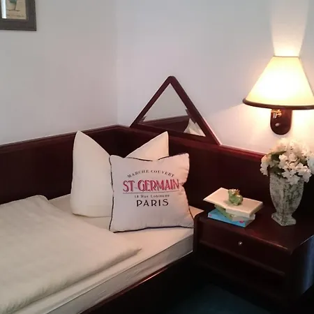 Hotel Froschkoenig Battenhausen